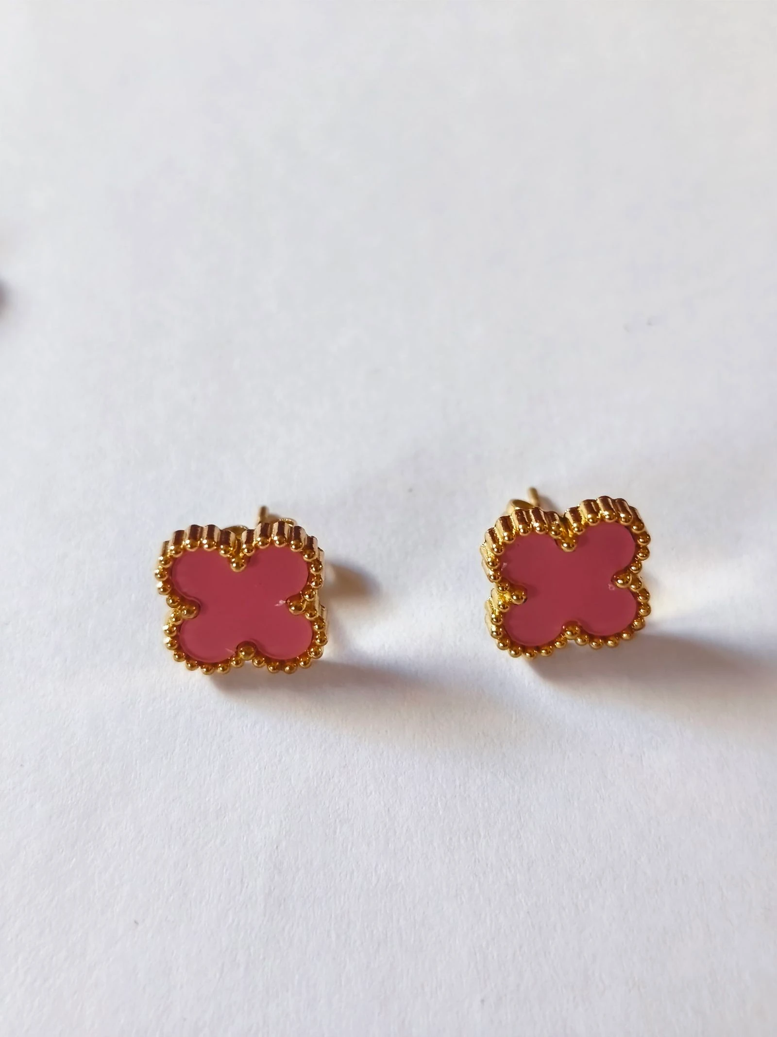 Conjunto de trevo com gargantilha pulseira e brincos corrente dourada de aço – photo 5